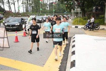 Runner Photo 4255219