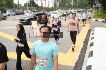 Runner Photo 4255231