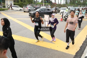 Runner Photo 4255235