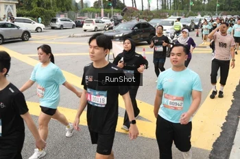 Runner Photo 4255236