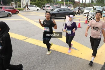 Runner Photo 4255240