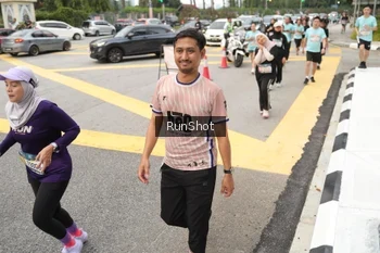Runner Photo 4255251