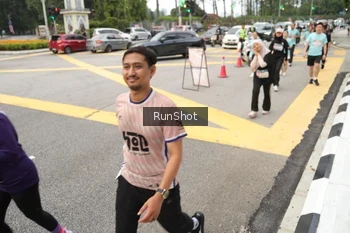 Runner Photo 4255254
