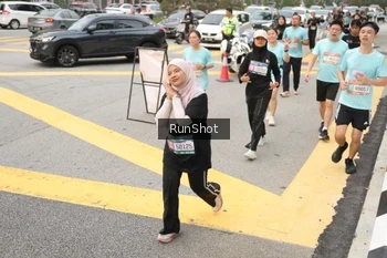 Runner Photo 4255259