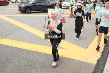 Runner Photo 4255260