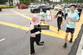Runner Photo 4255263