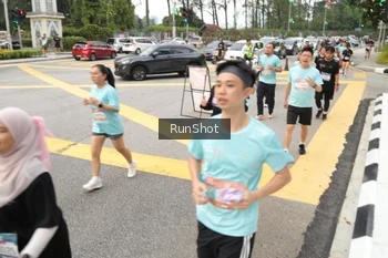 Runner Photo 4255272