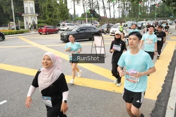 Runner Photo 4255274
