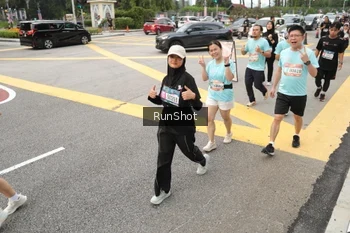 Runner Photo 4255278