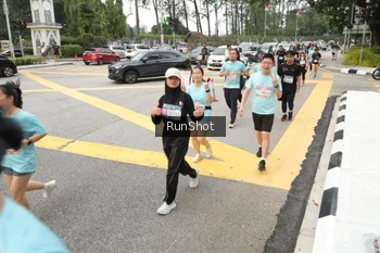 Runner Photo 4255287