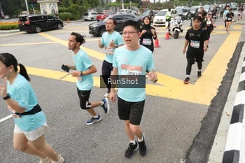 Runner Photo 4255293