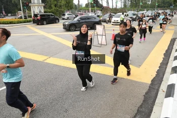 Runner Photo 4255301