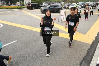 Runner Photo 4255305