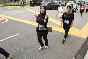 Runner Photo 4255307