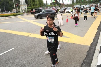 Runner Photo 4255311