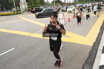 Runner Photo 4255313