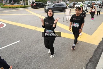 Runner Photo 4255315