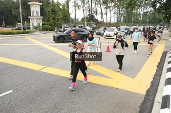Runner Photo 4255332