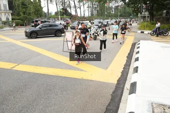 Runner Photo 4255337