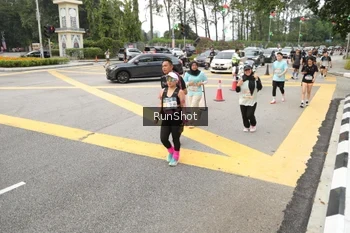 Runner Photo 4255339