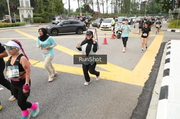 Runner Photo 4255344