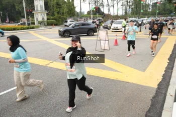 Runner Photo 4255345
