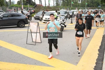 Runner Photo 4255355