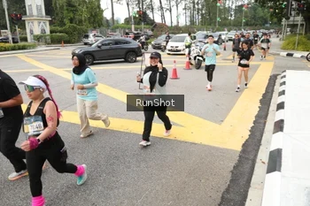 Runner Photo 4255357