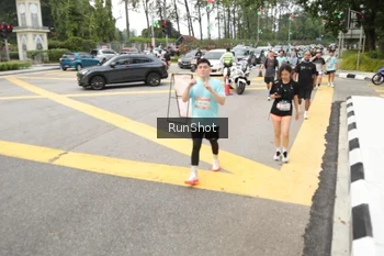 Runner Photo 4255360
