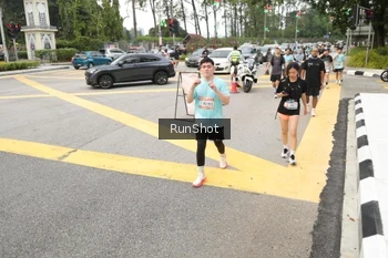 Runner Photo 4255364