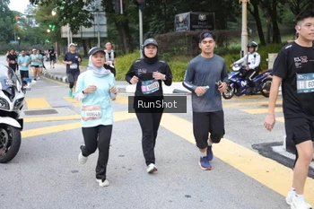 Runner Photo 4255376