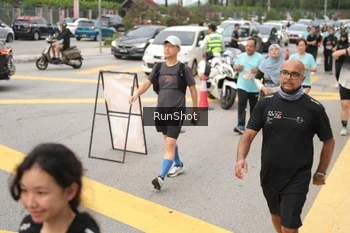 Runner Photo 4255379