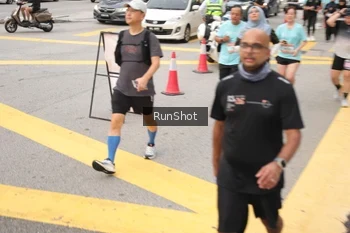 Runner Photo 4255383