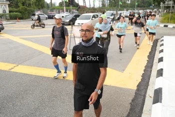 Runner Photo 4255389