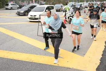Runner Photo 4255400