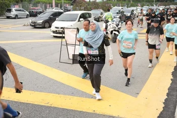 Runner Photo 4255401