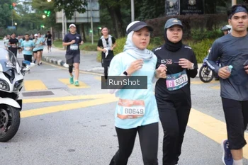 Runner Photo 4255406