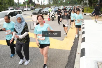 Runner Photo 4255408