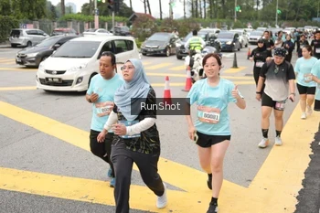 Runner Photo 4255414