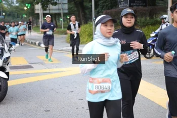 Runner Photo 4255421