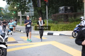 Runner Photo 4255429