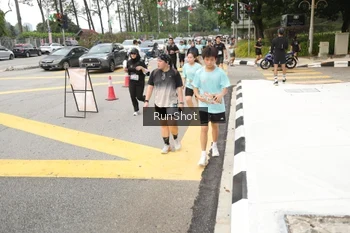 Runner Photo 4255434