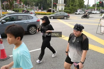 Runner Photo 4255440