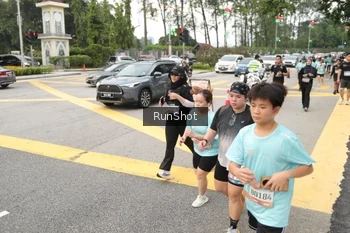Runner Photo 4255442