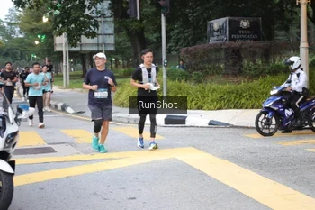 Runner Photo 4255462