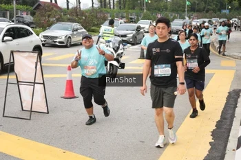 Runner Photo 4255466