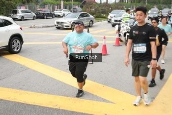 Runner Photo 4255488