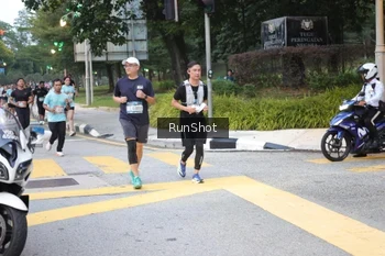 Runner Photo 4255498
