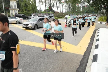Runner Photo 4255499
