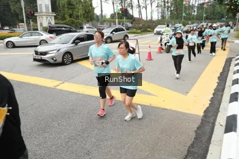 Runner Photo 4255504
